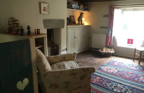 15th Century 6-bed Farmhouse, Sleeps 11, Pets Ok - Foto 5