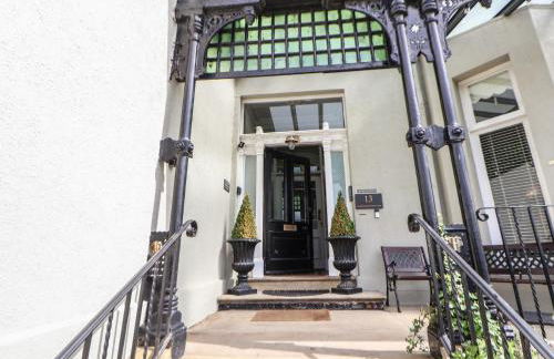 Ismay Dining Room Suite - Titanic Interest - Foto 31