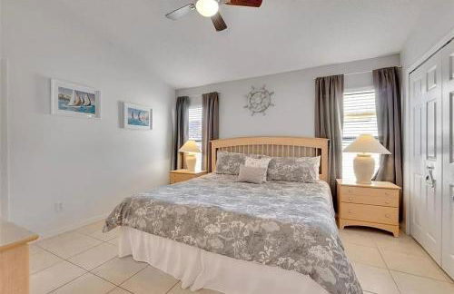 5BR 4BA Near Disney, Pool, Sauna, Pets Allowed - Foto 33