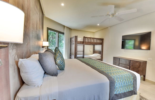 Sandos Caracol Nature Resort & Water Park All Inclusive - Photo 20