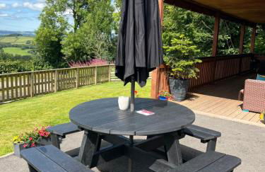 Kabin in the woods with Hot Tub - Foto 19