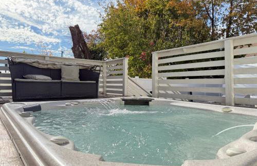 Best RV-Camper To Visit NYC-Hot Tub-Free Parking - Foto 20