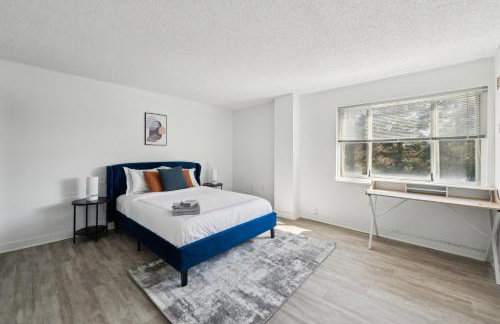 Legacy at Imperial Village 418 I 2 Bed 1 Bath - Foto 1