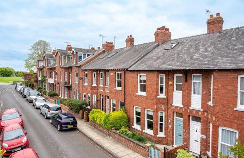 Montrose House - Photo 44