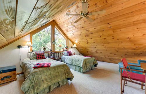 Almond Vacation Rental with Mountain Views! - Foto 7