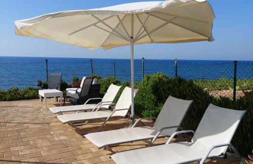 Bella Vista House - Photo 42