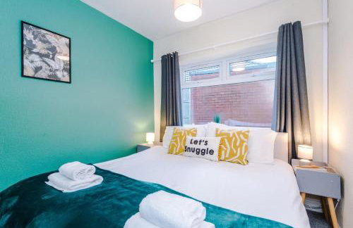 3BR Home Sleeps 6 Perfect for Short and Long Term Stays - Foto 51