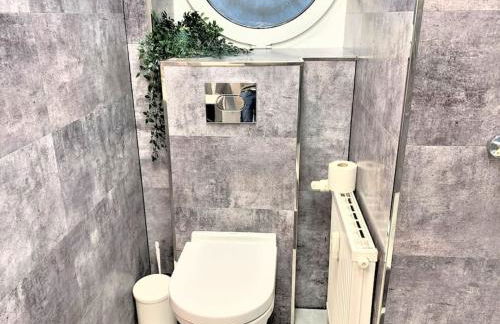 Stilvoll eingerichtete Wohnung in Essen-Südviertel - Foto 3