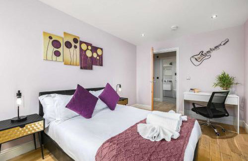 Luxury Hoxton 2 Bedroom 2 Bathroom Apartment With Balcony Sleeps 6 - Foto 6