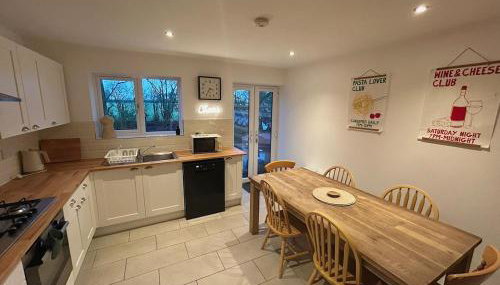 8 - Mouse Hole - Vast dog friendly garden with hot tub - Foto 5