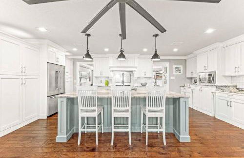 Foley Palms & OWA Resort / Pool - Photo 10