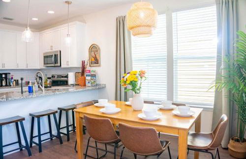 The Prairie Suite Newly Built Upscale Central - Photo 8