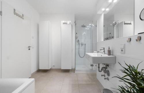 Tolles Design & luxuriös, super komfortabel, 14 min Köln Zentrum (Bahn), Köln-Messe, Düsseldorf, Phantasialand - Foto 6