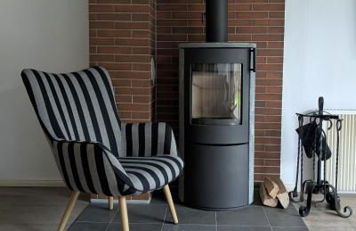 Ferienhaus Hermann mit Garten, Terrasse, Kamin und 300m zum Deich/ Salzwiesen - Photo 2