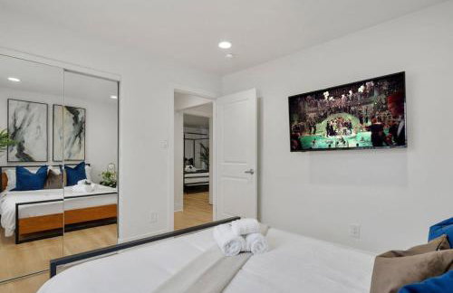 Modern Elegance- Big Group - Games - Sleeps 10 - Photo 37