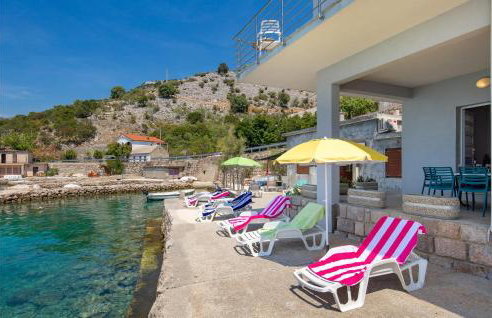 Nice Apartment In Lukovo Sugarje - Foto 18