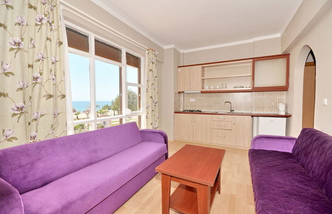 Hotel Bella Bravo - Photo 15