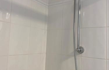 Cosy Cotswolds Self-Contained One Bedroom Cottage - Foto 8