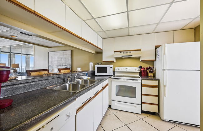 Edgewater Beach Resort #207 Tower 2 by Book That Condo - Foto 133