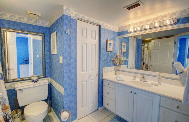 345 El Matador 1 Bedroom Condo by RedAwning - Photo 9