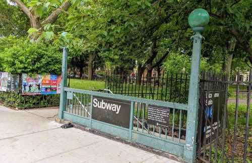 Luxury duplex in 1880s brownstone w private garden - Foto 14