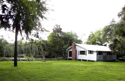Rustic Cabin Rental Located in St. Marks Wildlife Refuge, Florida - Foto 1
