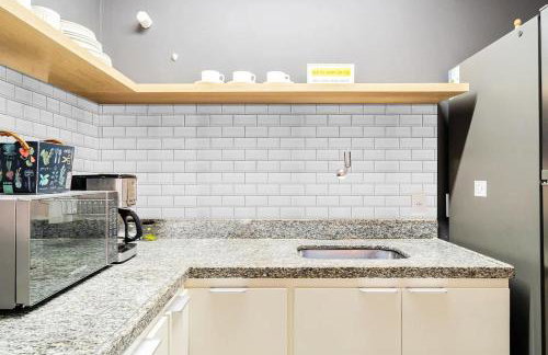 Ap Studio em condomínio fechado com piscina - Photo 3