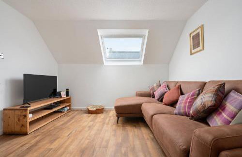 Historic 1BR Home in Culross Near Filming Sites - Foto 4