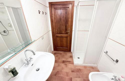 Elegant Farmhouse Retreat in Poreta, Italy - Foto 124