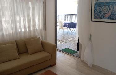 Ekie Apartment with sea view - Photo 14