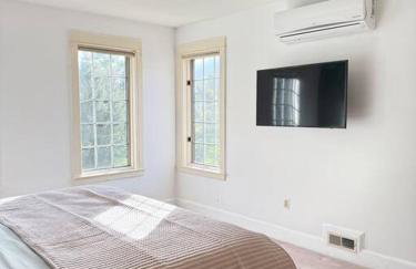 Cozy Ithaca Retreat - Fenced Yard - 7 min to Cornell - Foto 19