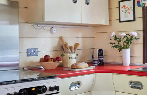 Tin tabernacle perfect for group getaways - Foto 48