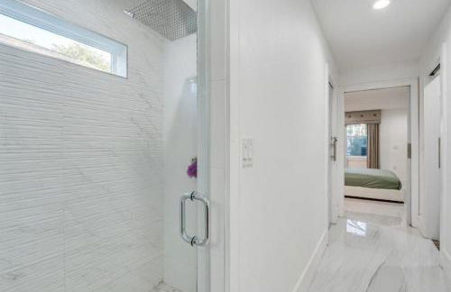 Spacious 4BR,3BA Home Near Disney - Foto 29