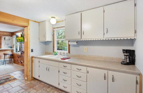 Stunning Lake View On A Nice & Quiet Relaxing Home - Foto 17