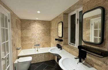 Norwich city centre, Norfolk, free car parking. - Foto 47