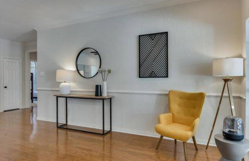 Luxurious 5 Bedroom Retreat with Pool - Foto 9