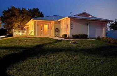 New Beach Cabana with Mini Golf - Foto 32