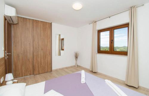 Villa Meadow with swimming pool - Foto 25