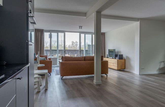 Holiday Home in Sneek With Waterfront Jetty - Foto 12