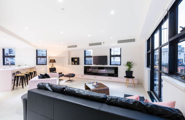 MADDISON, 3BDR Port Melbourne Apartment - Foto 17