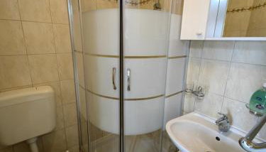 Countryside Studio Apartment Valentina - Foto 5, Shower