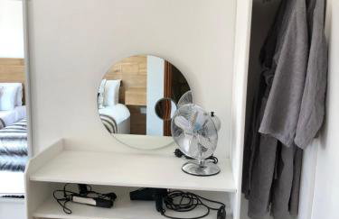 Lincoln Holiday Retreat View with Private Hot Tub - Foto 22