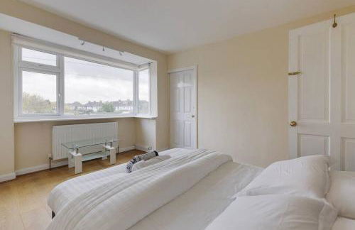 Modern 4 bedroom house in Heathrow, London - Foto 20