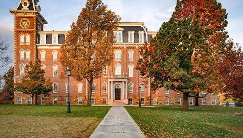 Tovey House-Walk to Downtown and Campus - Photo 3