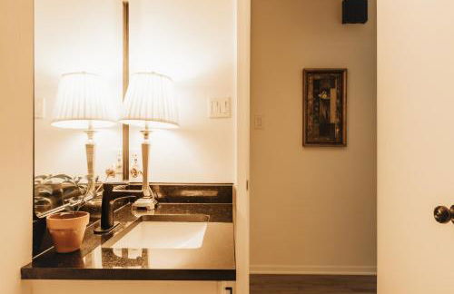 Japanese Wabi Sabi Zen Beauty at SoCO, Downtown - Foto 14