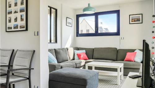 Gorgeous Home In Saint-Germain-Sur-Ay - Foto 2