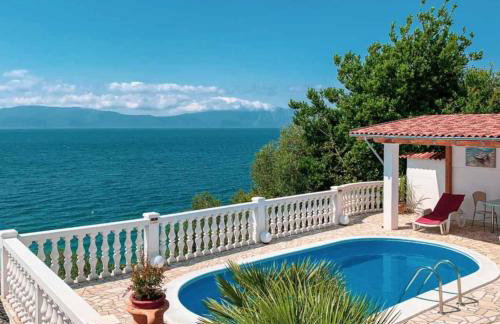 Villa Amarila - Foto 1