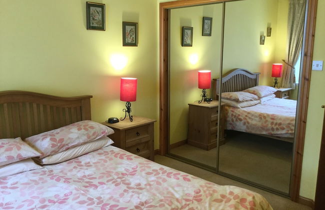 Inverness Apartments - Courtyard - Photo 1