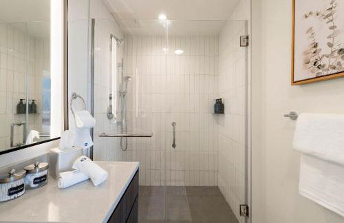 Luxury 2BD-2BA View-Gym-Rooftop - Foto 41