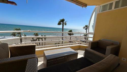 APARTAMENTO FRENTE AL MAR,PRIMERA LINEA DE PLAYA - Photo 3